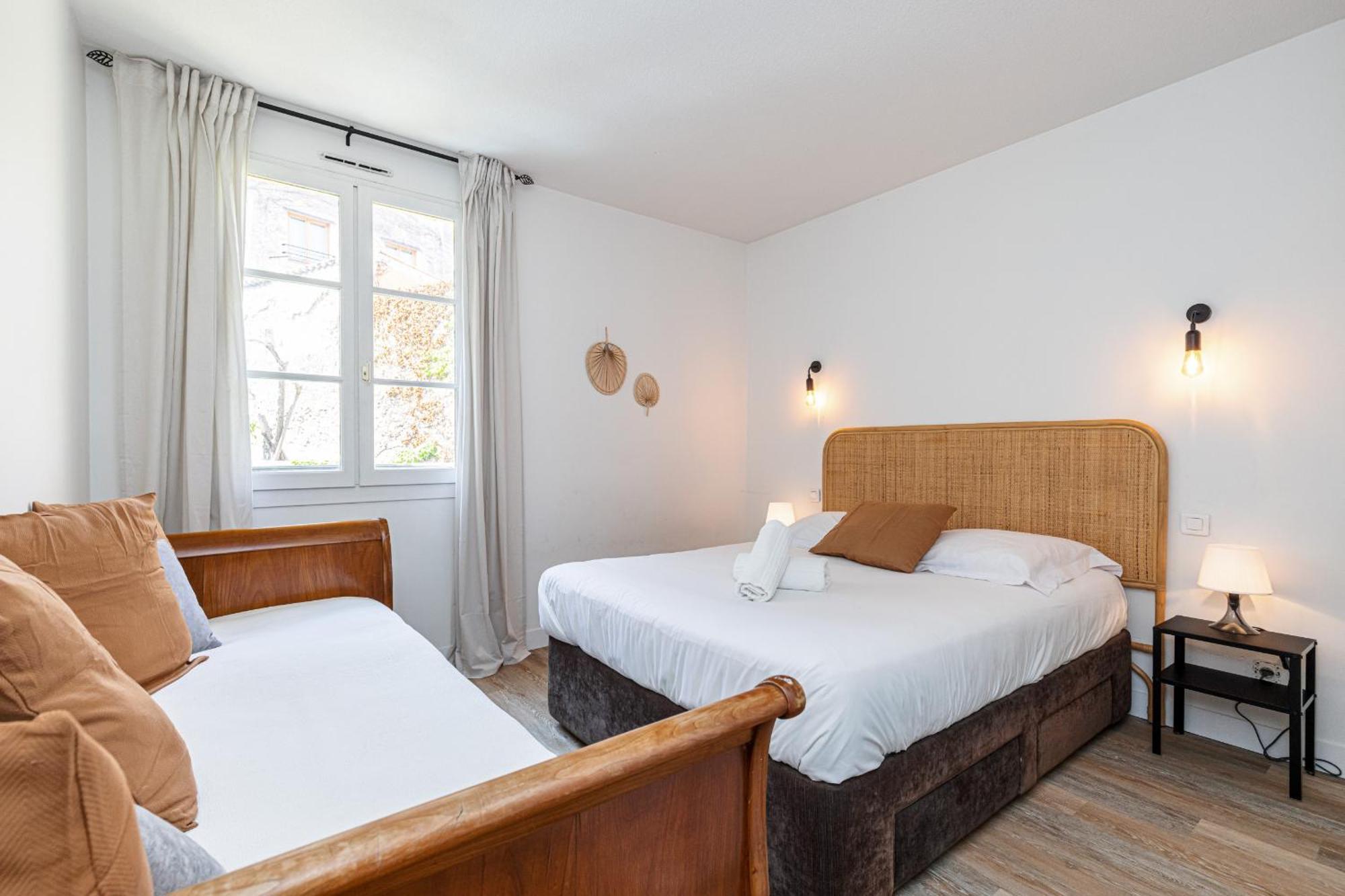 Appartamento 2 Bdrs & Parking In The Old Town ! Nizza Esterno foto