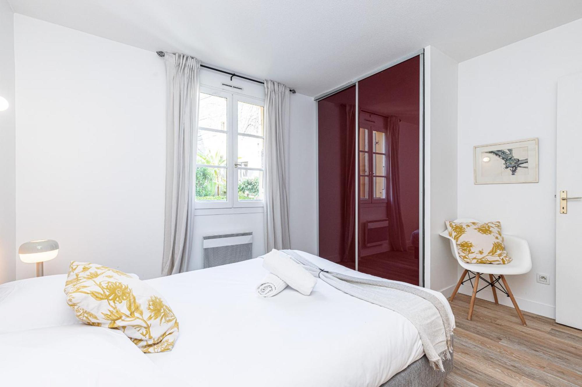 Appartamento 2 Bdrs & Parking In The Old Town ! Nizza Esterno foto