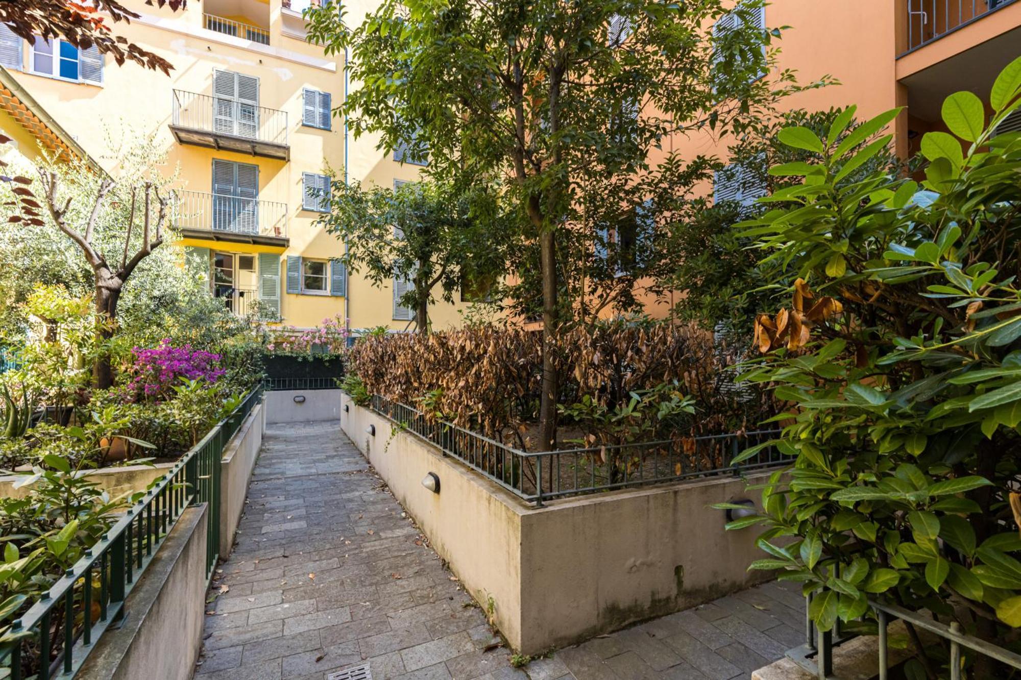 Appartamento 2 Bdrs & Parking In The Old Town ! Nizza Esterno foto